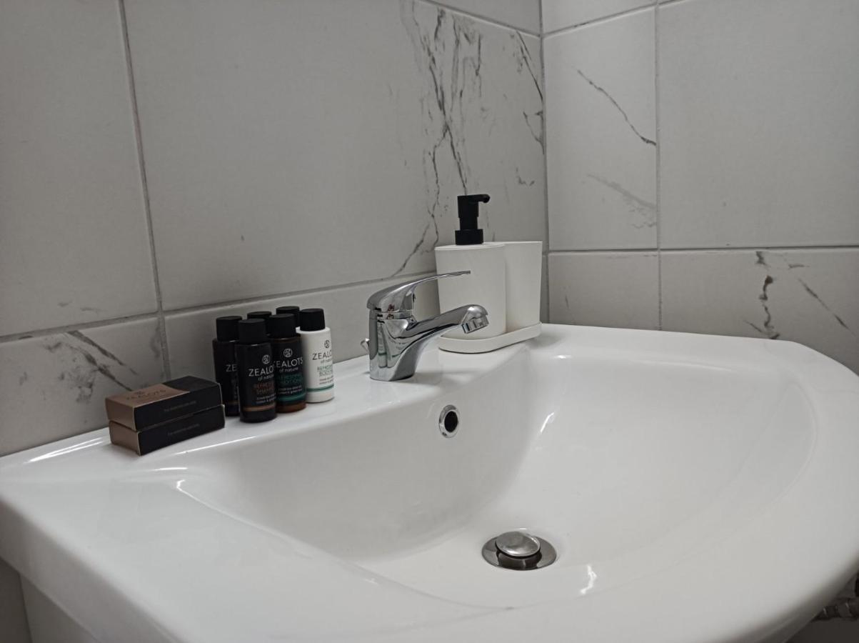 Apartment Dipla 雅典 外观 照片
