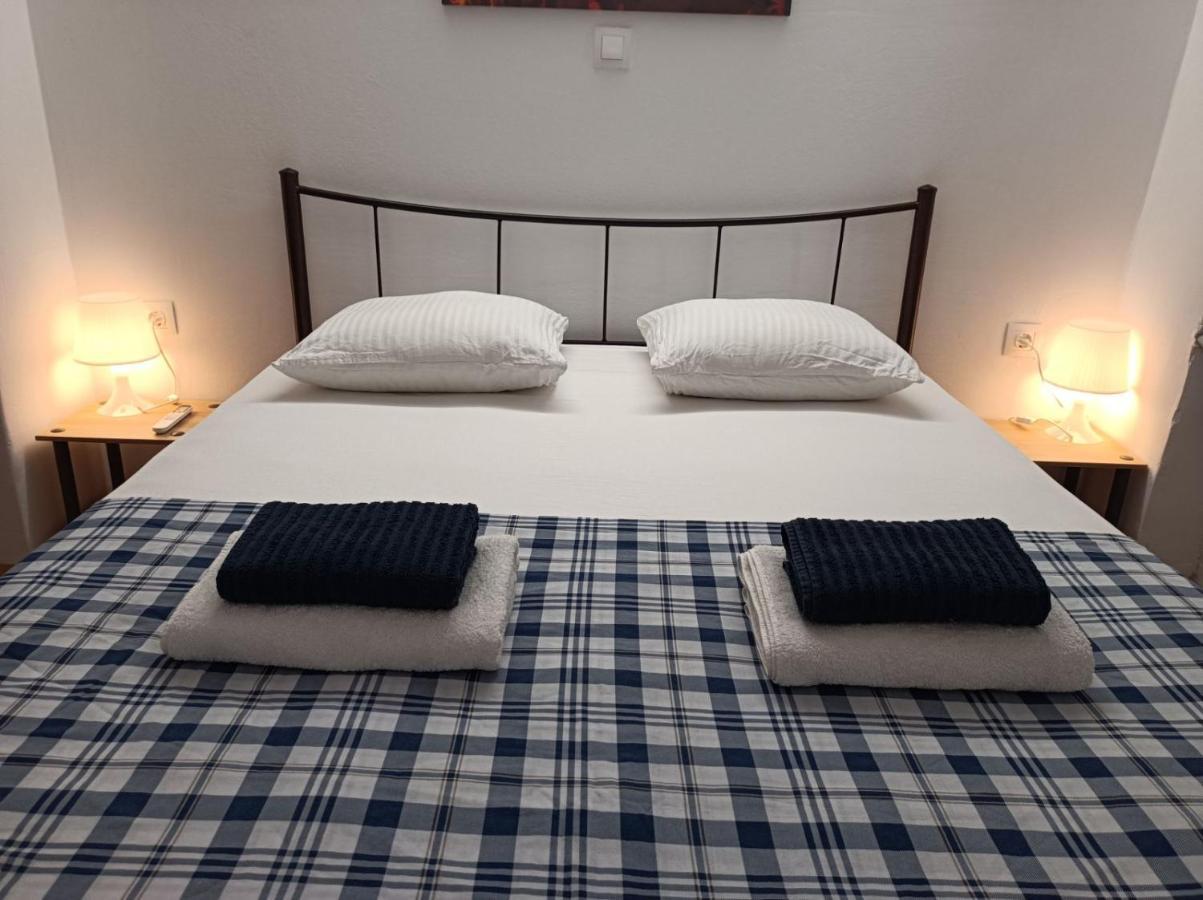 Apartment Dipla 雅典 外观 照片
